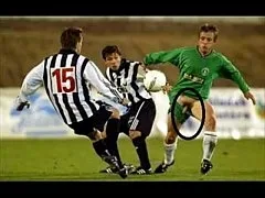 คลิปรวมภาพหลุดควยนักฟุตบอลโลกคาสนามแข็งขัน เล่นแล้วควยออกหำโผล่ คนดังๆทั้งนั้น