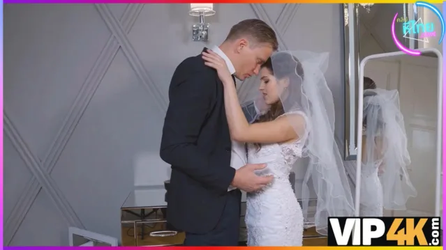 VIP4K 8211 Serina Gomez